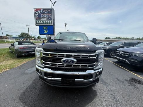 Used 2025 Ford F250 XLT AWD/4WD image 9