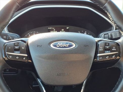 Used 2022 Ford Escape SEL image 19