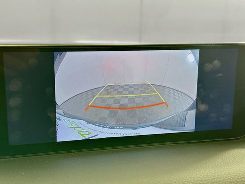 Used 2025 MAZDA CX-50 AWD 2.5 S w/ Premium Package image 21