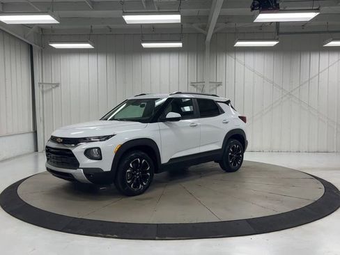 Used 2023 Chevrolet TrailBlazer LT image 4