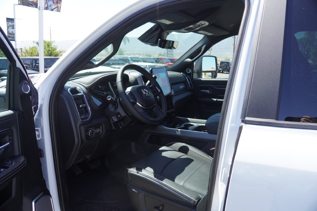 New 2027 RAM 3500 Laramie AWD/4WD image 28