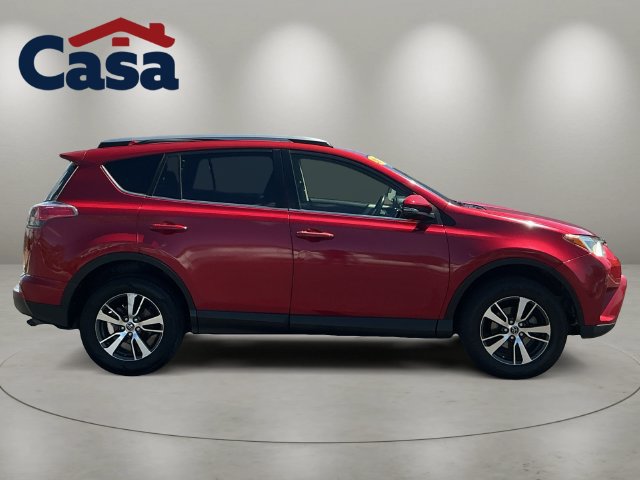 Used 2017 Toyota RAV4 XLE w/ Carpet Mat Package AWD/4WD image 7