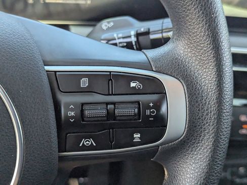 Used 2025 Kia K5 LXS image 28