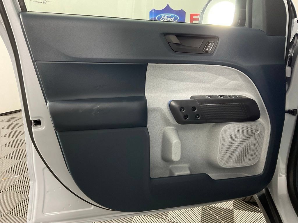 New 2026 Ford Maverick XLT FWD image 12