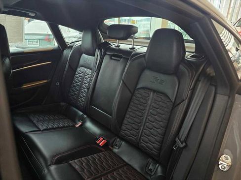 New 2026 Audi RS 7 Performance image 18