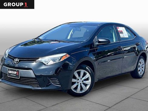 Used 2014 Toyota Corolla LE FWD image 1