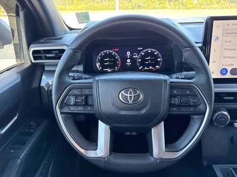 Used 2024 Toyota Tacoma TRD Sport image 14