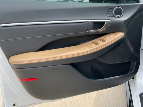 Used 2021 Hyundai Sonata Limited FWD image 19