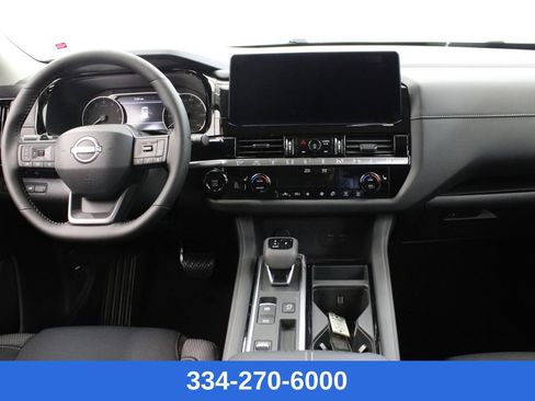 New 2026 Nissan Pathfinder SV image 15