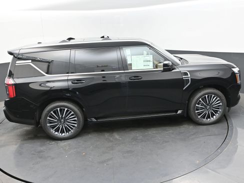 New 2025 Nissan Armada Platinum Reserve image 39