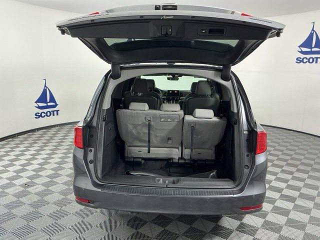 Used 2018 Honda Odyssey Touring image 21