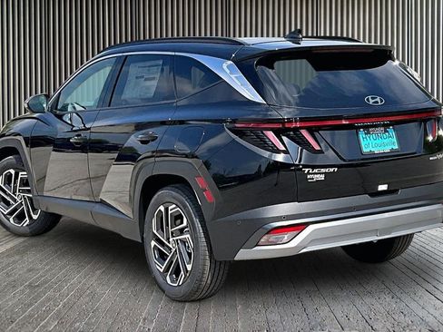 New 2026 Hyundai Tucson Limited AWD/4WD image 3