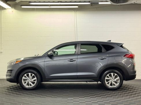Used 2019 Hyundai Tucson SE image 3