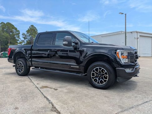 Used 2022 Ford F150 XLT w/ Equipment Group 302A High AWD/4WD image 3