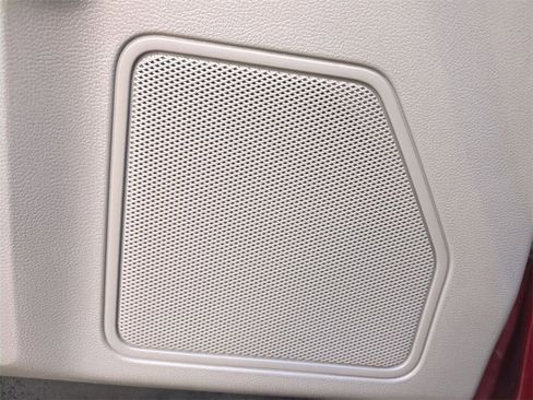 Used 2016 Ford F150 XLT w/ Equipment Group 302A Luxury image 16