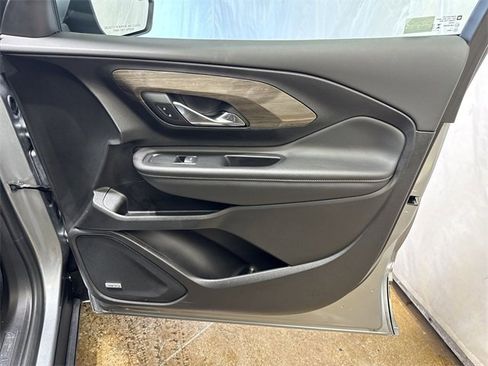 Certified 2024 GMC Terrain Denali w/ Denali Premium Package image 30