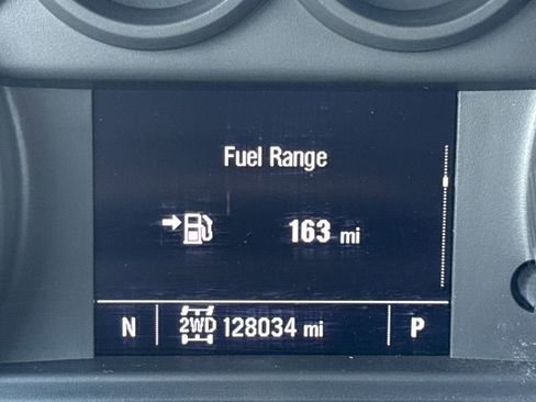 Used 2024 Chevrolet Silverado 2500 W/T w/ WT Convenience Package image 17