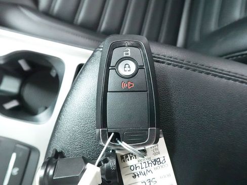 Certified 2023 Ford Edge SEL AWD/4WD image 22