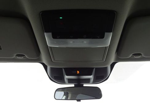 Used 2023 Nissan Rogue SV image 28