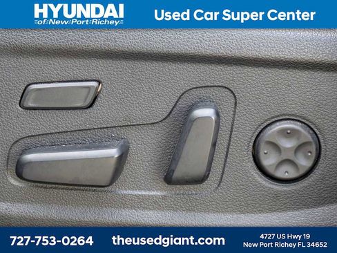 Certified 2023 Hyundai Santa Fe Limited image 25