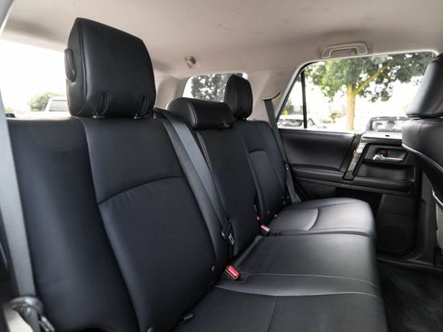 Used 2017 Toyota 4Runner TRD Pro AWD/4WD image 41