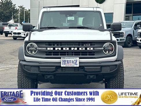New 2025 Ford Bronco 4-Door w/ Sasquatch Package image 9