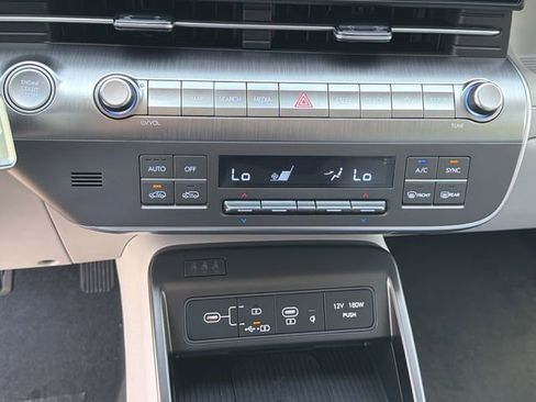New 2026 Hyundai Kona Limited FWD image 32