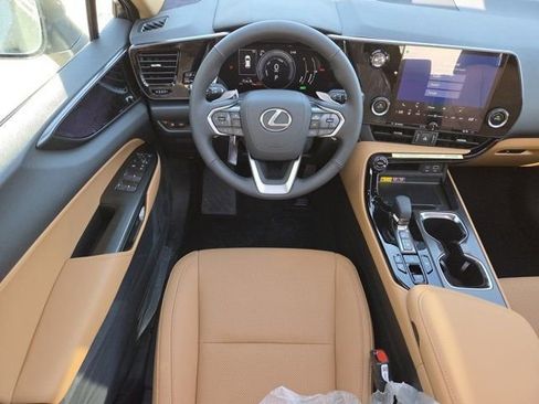 New 2026 Lexus NX 350 AWD image 4