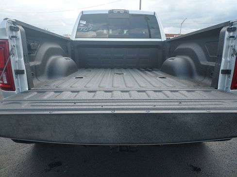 New 2026 RAM 3500 Laramie AWD/4WD image 29