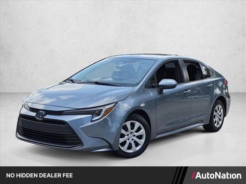 Used 2024 Toyota Corolla LE FWD image 1