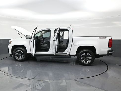 Used 2021 Chevrolet Colorado Z71 RWD image 30