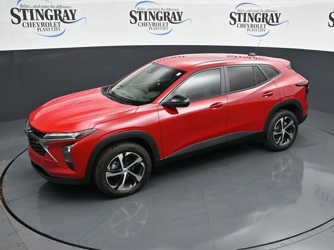 Used 2026 Chevrolet Trax RS image 11