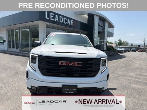 Used 2024 GMC Sierra 1500 Elevation AWD/4WD image 8