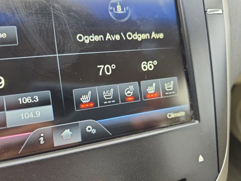 Used 2015 Lincoln MKZ AWD w/ Equipment Group 102A Reserve image 11