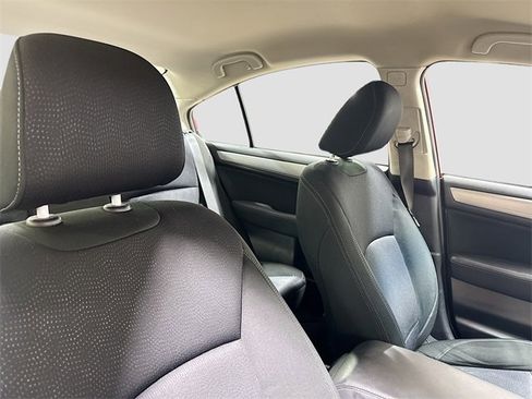 Used 2018 Subaru Legacy 2.5i Premium image 23