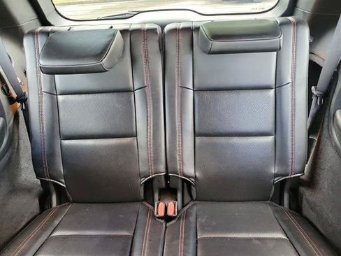 Used 2024 Dodge Durango GT AWD/4WD image 8