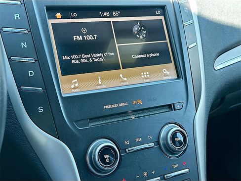 Used 2017 Lincoln MKC Premiere image 14