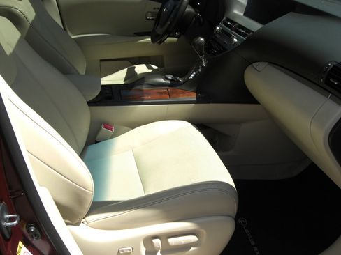 Used 2013 Lexus RX 350 2WD image 16