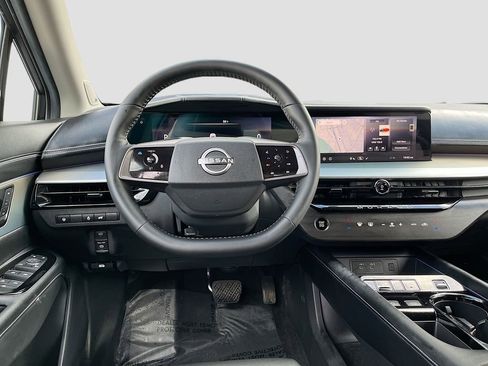 Used 2025 Nissan Murano SL image 24