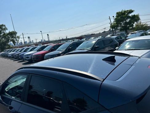 Used 2025 Hyundai Kona SEL FWD image 5