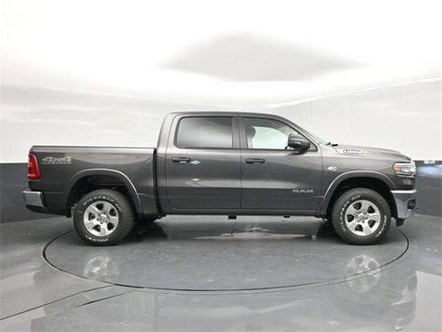 New 2026 RAM 1500 4x4 Crew Cab image 9