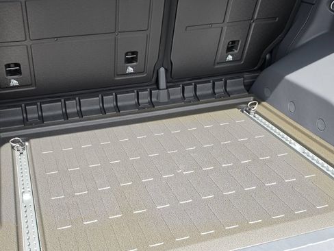 New 2025 INEOS Grenadier Station Wagon AWD/4WD image 6