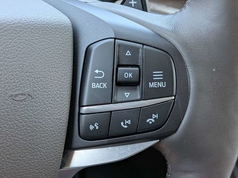Used 2020 Ford Explorer Platinum w/ Premium Technology Package AWD/4WD image 29