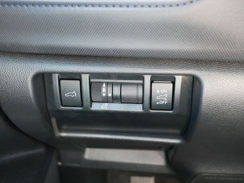 Certified 2025 Subaru Forester Premium AWD/4WD image 26