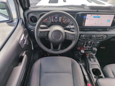 New 2026 Jeep Wrangler Unlimited Rubicon w/ Safety Group image 16