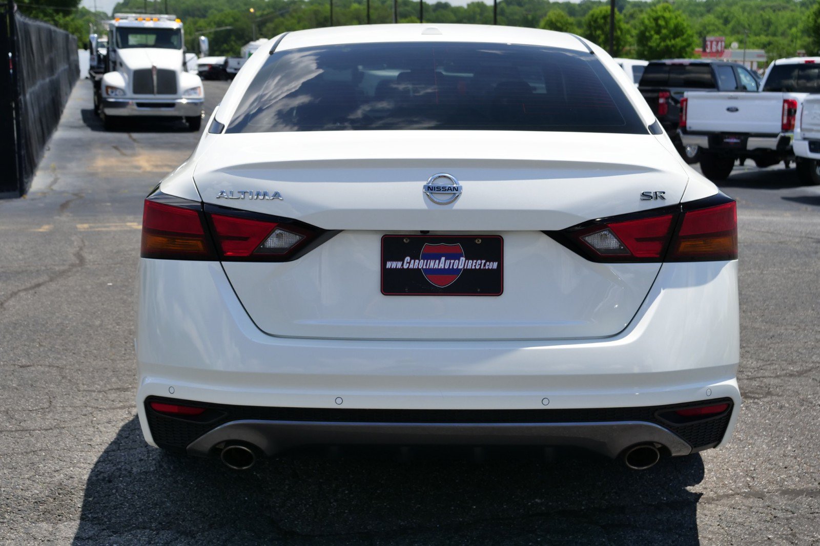 Used 2020 Nissan Altima 2.5 SR FWD image 16