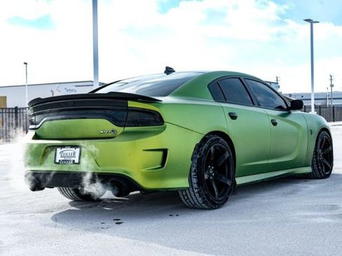 Used 2018 Dodge Charger SRT Hellcat w/ Harman/Kardon Audio Group image 7