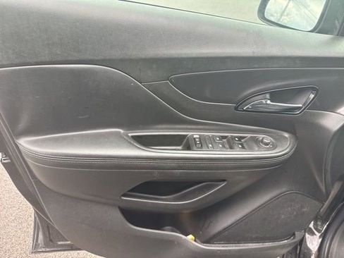 Used 2019 Buick Encore Preferred image 12