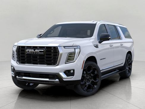 Used 2026 GMC Yukon XL Denali w/ Denali Reserve Package AWD/4WD image 8