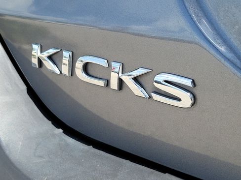 Certified 2020 Nissan Kicks SR w/ SR Premium Package FWD image 12